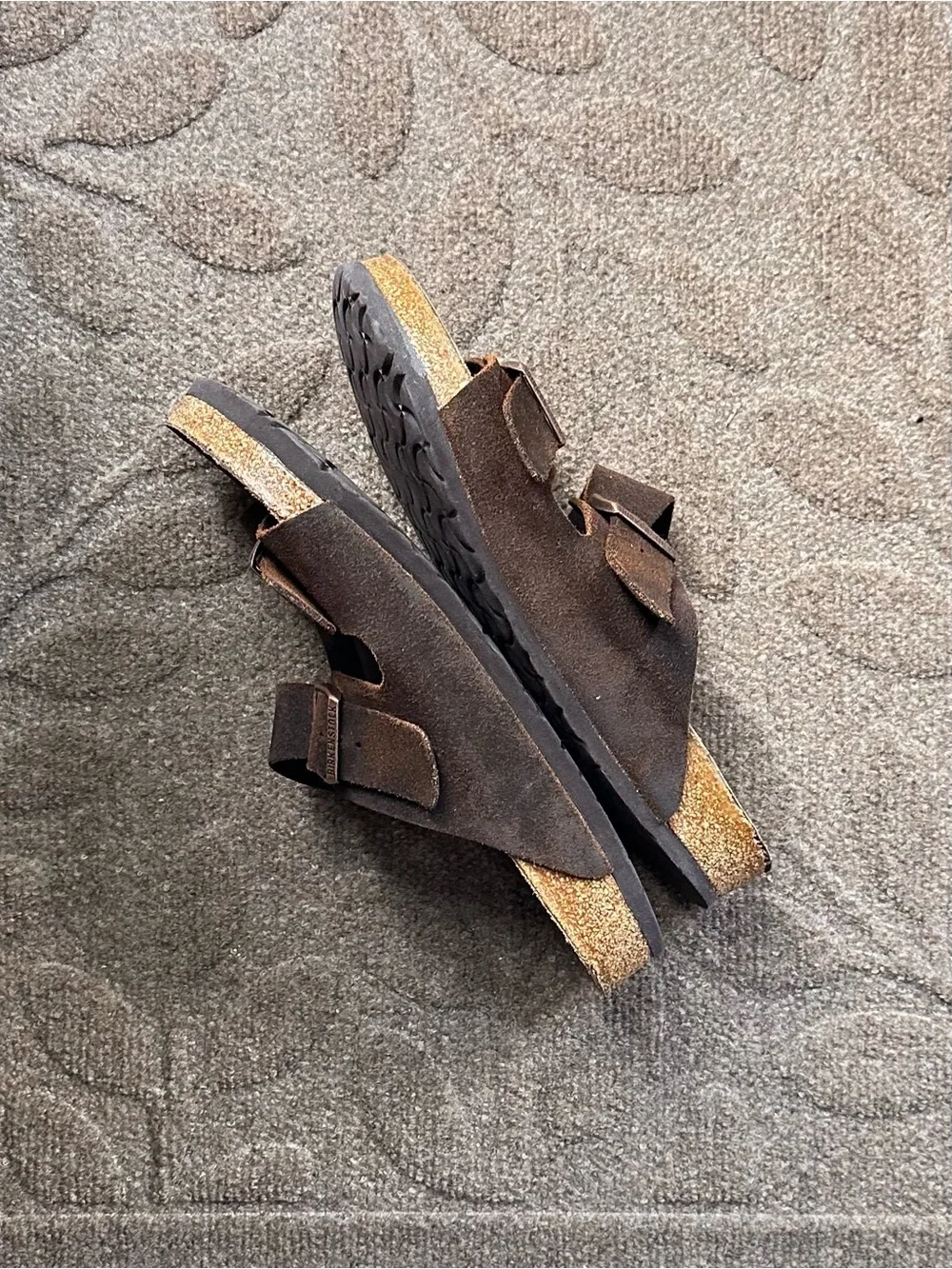 Birkenstock Arizona Men’s Double Strap Sandals in Mocha Suede, EU43/US10 NARROW